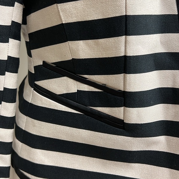 Striped jacket - Picture 4 of 15